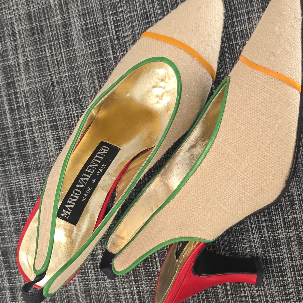 Valentino Mario Heels Vintage And Rare                  Sz: 36 1/2(6.5 US), NWOT